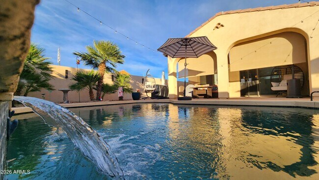 Building Photo - 18970 N Alicante St