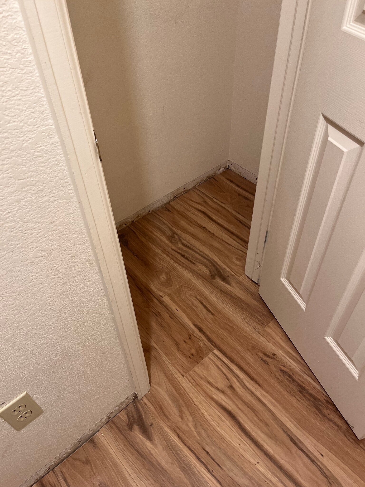 Closet - 7447 Spy Glass Ct