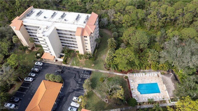 Building Photo - 15171 Cedarwood Ln