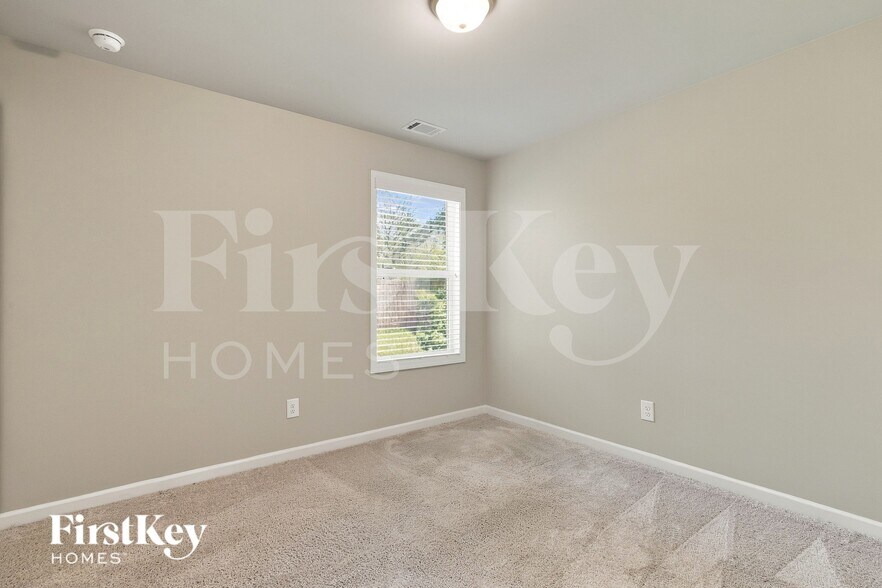 Building Photo - 3929 Camden Ct