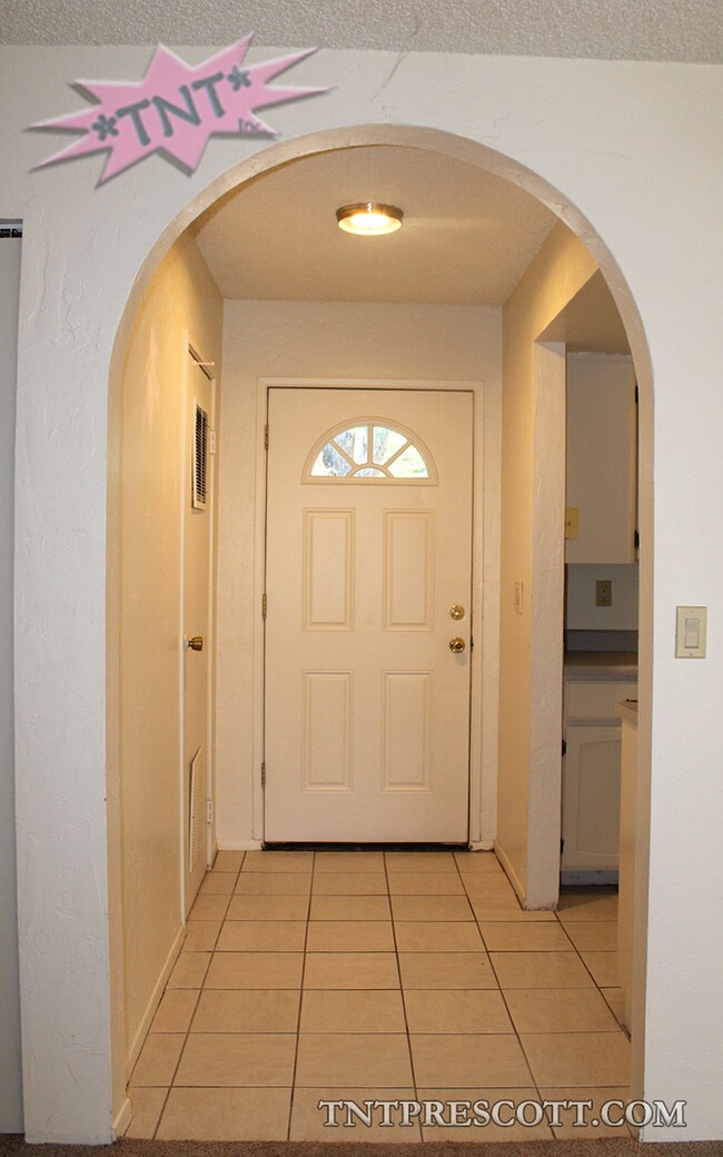 Building Photo - Home in Prescott on Cul-De-Sac ~ COMP HOLD (B)