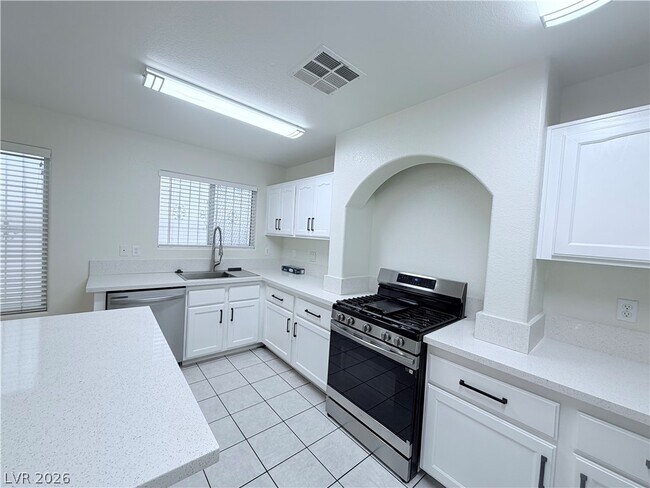 Building Photo - 7290 Linaria Rd