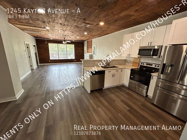Building Photo - 1245 Kayton Ave
