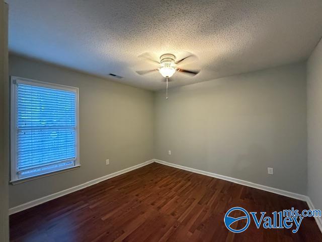 Building Photo - 113 Tumbleweed Dr