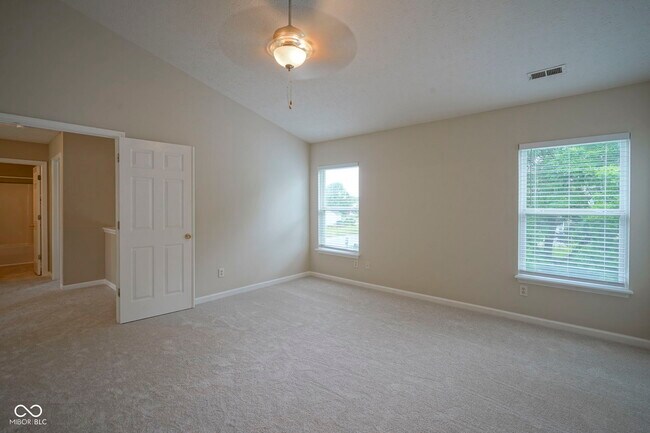 Building Photo - 14170 Royalwood Dr