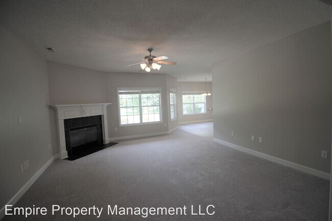 Building Photo - 5013 Patriot Park Dr SE