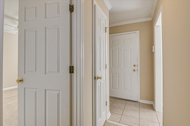 Building Photo - 48 Pram Ct