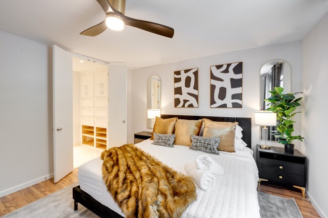 Building Photo - 4368 Cedar Springs Rd