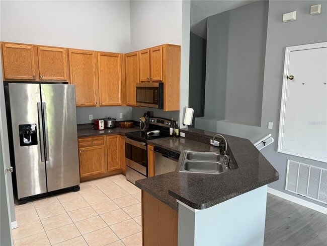 Building Photo - 8503 Shallow Creek Ct