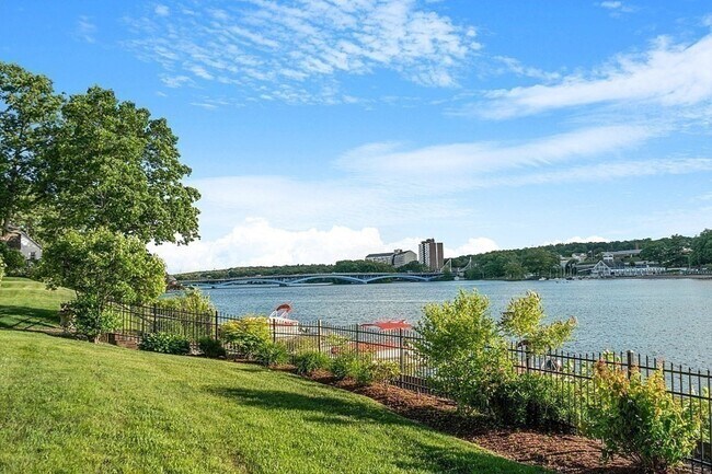 Building Photo - 67 N Quinsigamond Ave