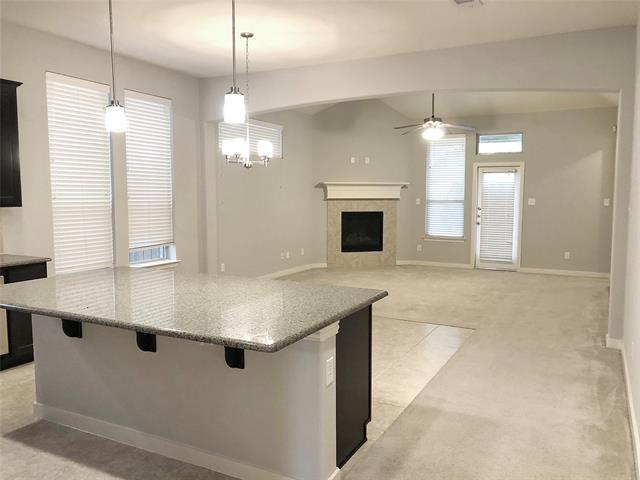 Building Photo - 10801 Sexton Dr