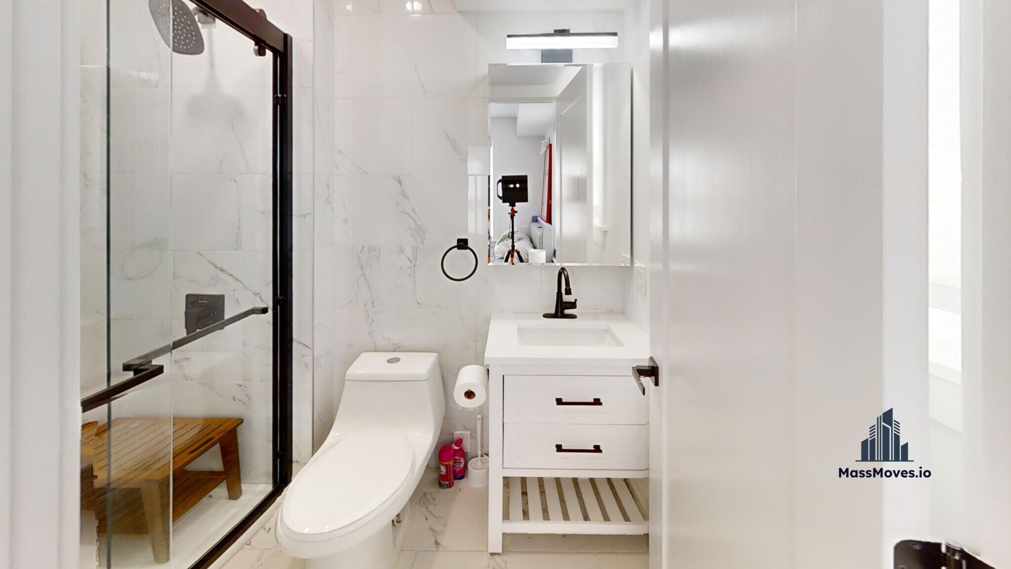 Building Photo - 36 Shepard St