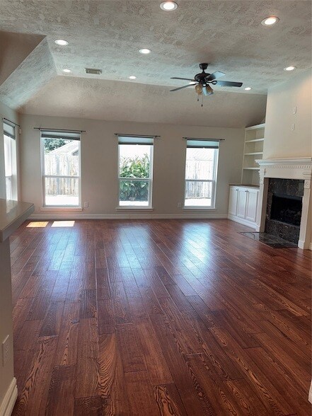 Building Photo - 3114 Ravens Lake Cir