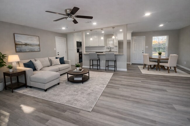 Building Photo - 111 Minnie Dr