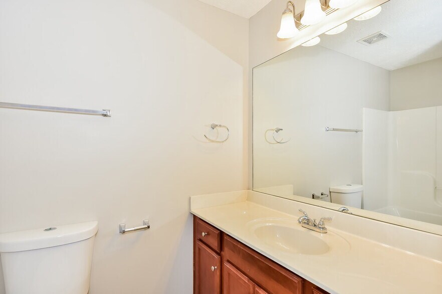 Building Photo - 106 David Bolin Dr