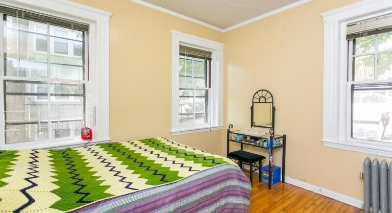 Building Photo - 15 Bellvista Rd