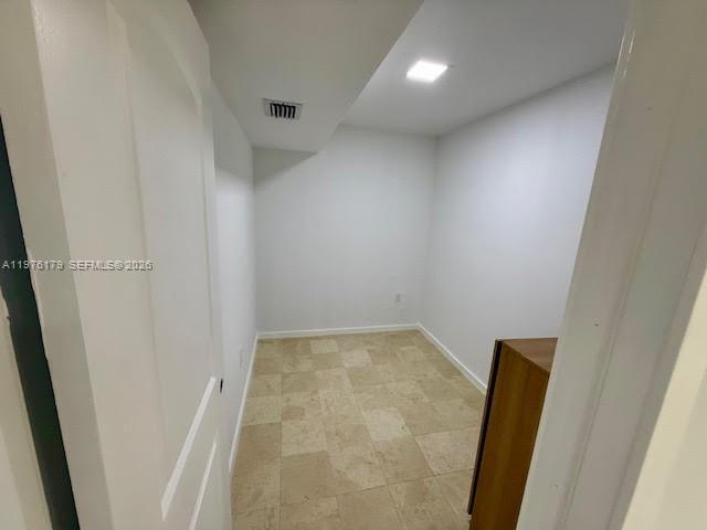 Building Photo - 1250 NE 119th St