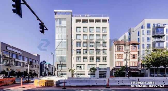 Building Photo - 1789 Washington St