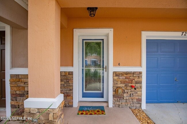 Building Photo - 721 Crystal Way
