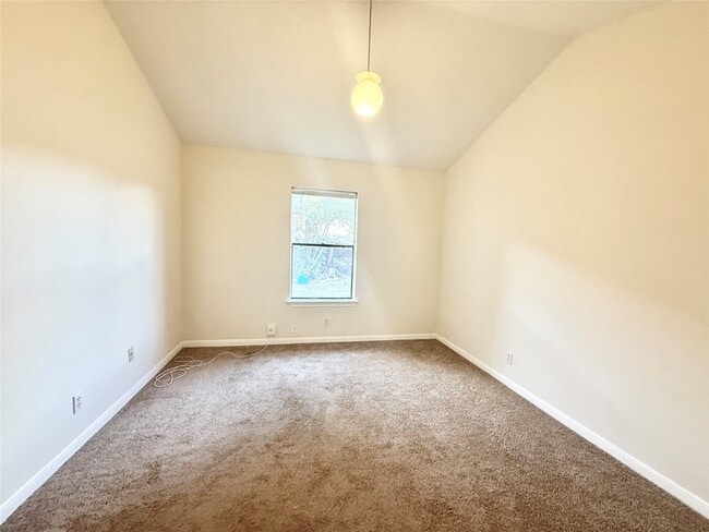 Building Photo - 8915 Emnora Ln