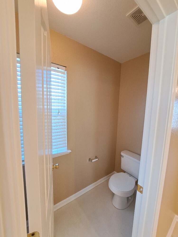 Building Photo - 4950 Trouville Ln