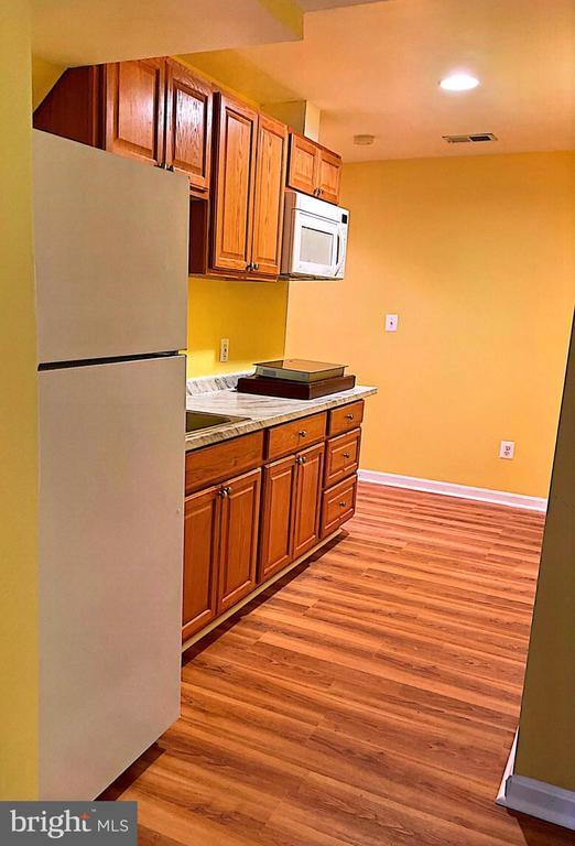 Building Photo - 8650 Trenton Chapel Way