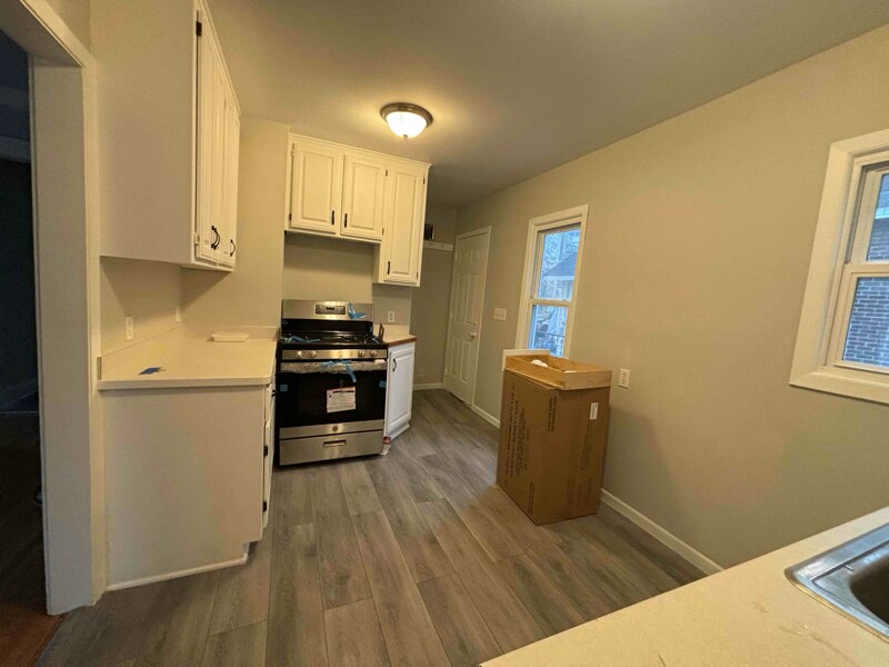 Building Photo - 2804 Lowry Ave N