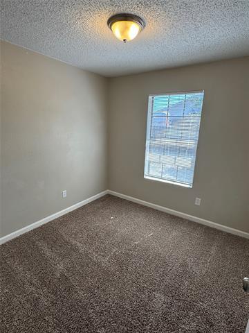 Building Photo - 2465 Chadwick Dr