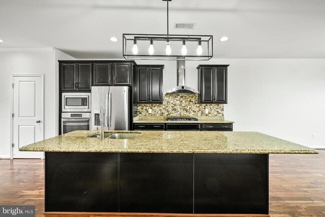 Building Photo - 23493 Adagio Terrace