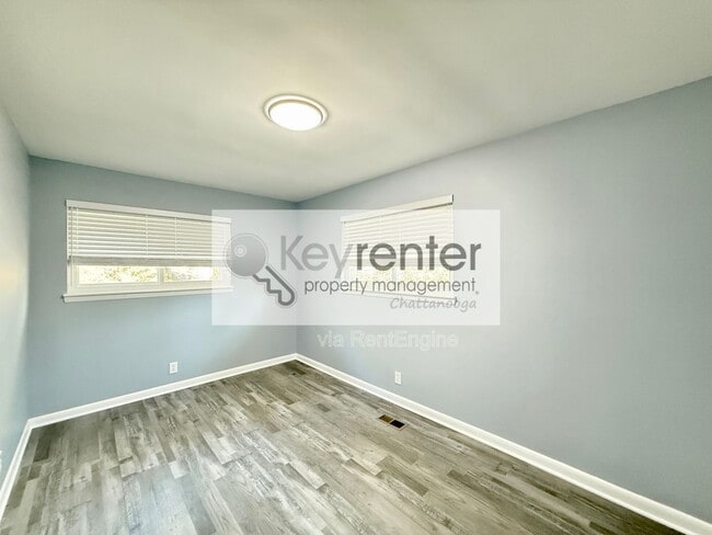 Building Photo - 33 Brumby Rd