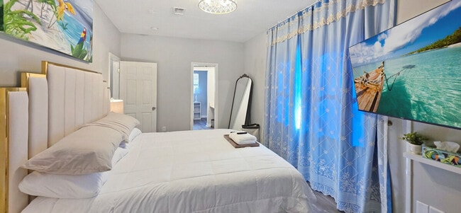 Building Photo - 1805 Irish Hill Dr