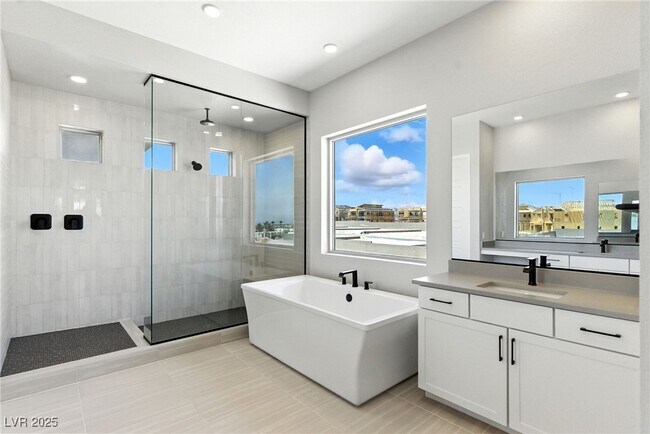 Building Photo - 10632 Rolling Vista Dr
