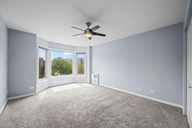 Building Photo - 201 Thames Pkwy