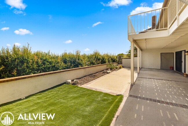 Building Photo - Recently Renovated Two-Story Home in Jasmi...