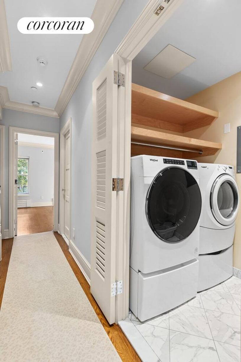 Building Photo - 320 E 55th St