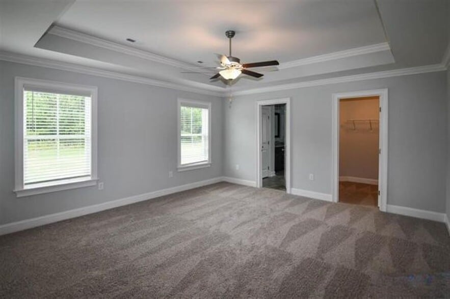 Building Photo - 113 Gary Allen Blvd