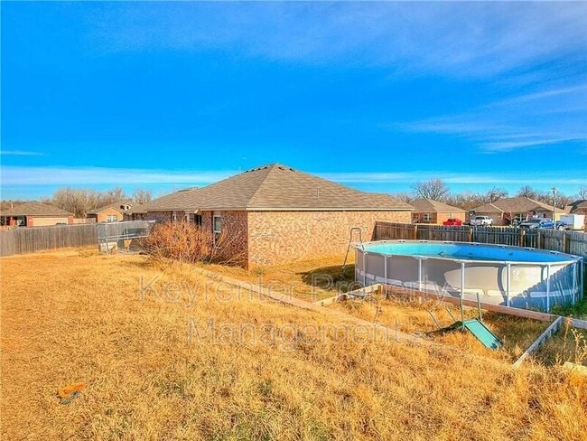 Building Photo - 805 Hallow Oak Ct