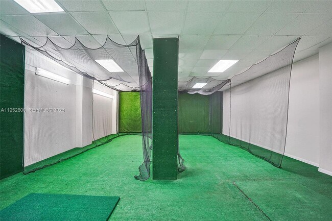 Building Photo - 2201 S Ocean Dr