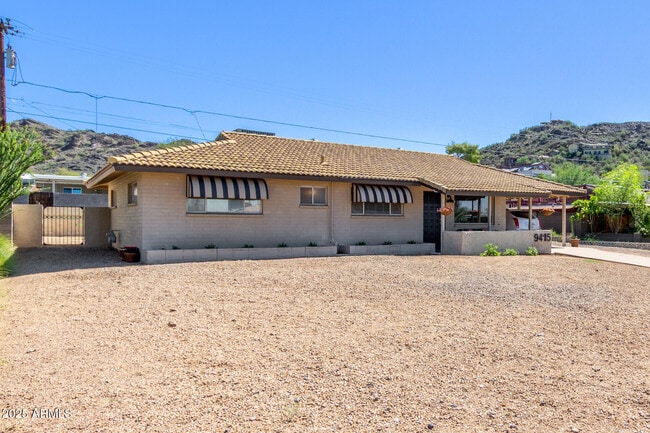 Building Photo - 9415 N 16th St