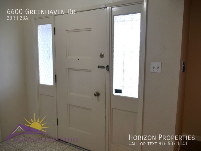 Building Photo - Cozy 2 Bed 2 Bath 1,864sqft Duplex in Gree...