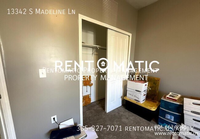 Building Photo - 13342 Madeline Ln W