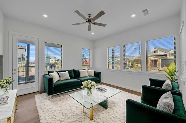 Building Photo - 3244 Loam Ln