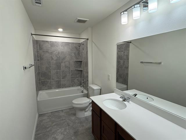 Building Photo - 3681 Keechi Creek Dr