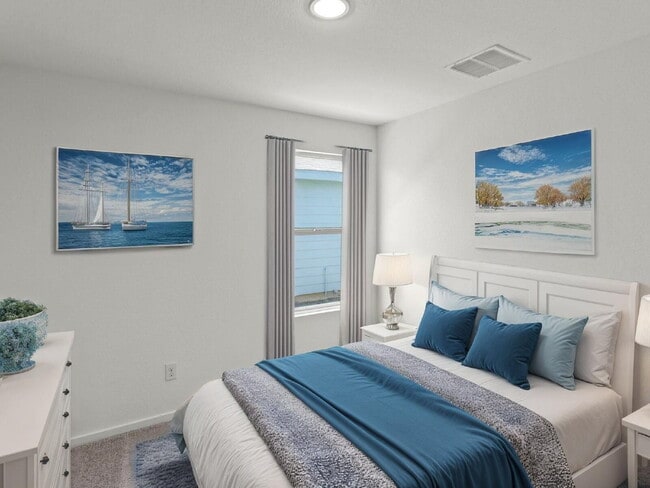 Building Photo - VIEWS VIEWS VIEWS and LOCATION! Rental Bac...