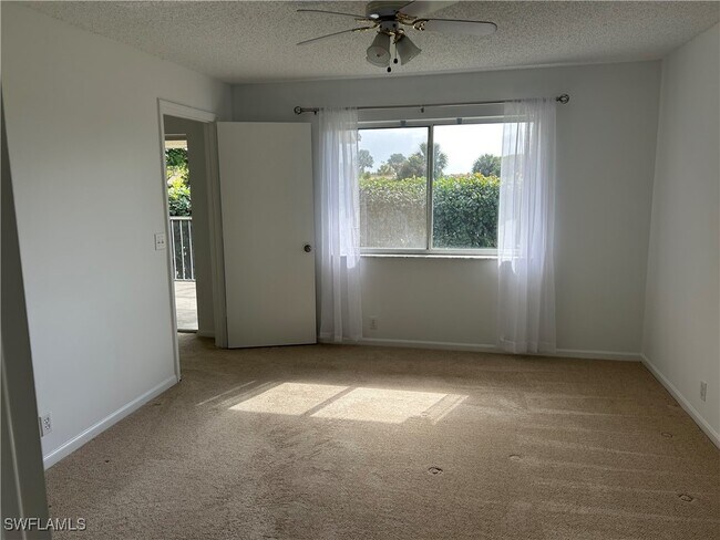 Building Photo - 7794 Esmeralda Way