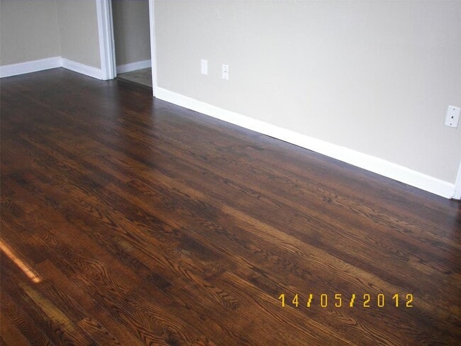 Building Photo - 531 Babb Dr