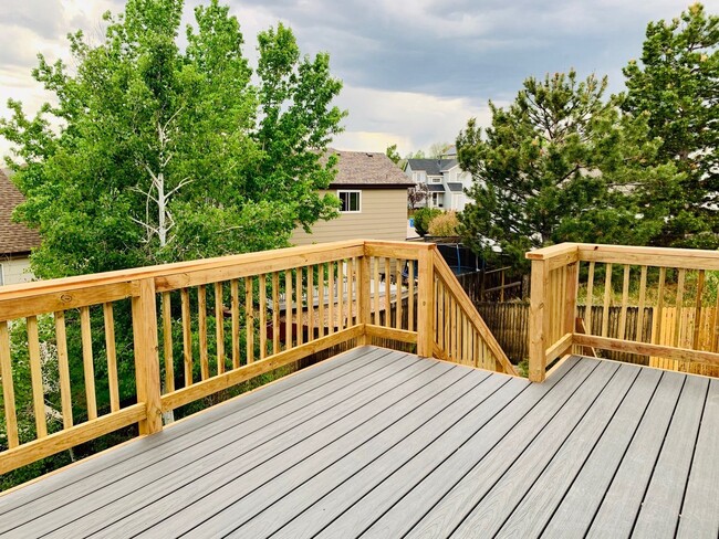 Building Photo - *STUNNING* 3 BEDROOM IN STETSON HILLS