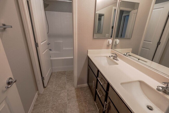 Building Photo - Beautiful 3 Bedroom Home, In Gated Community, Convenient To Nellis AFB