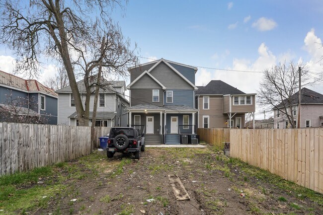 Building Photo - 1027-1029 Madison Ave