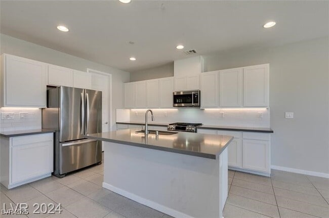 Building Photo - 1153 Notch Peak St